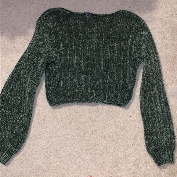 Green Cropped Sweater - Picture 8 of 8